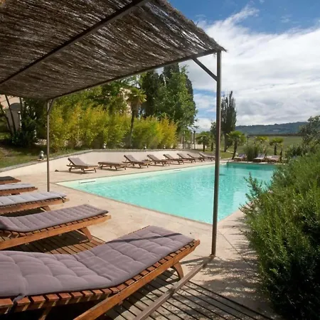 Aria Mit Gemeinschaftspool By Interhome Volterra